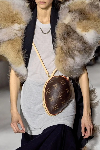 Look 82